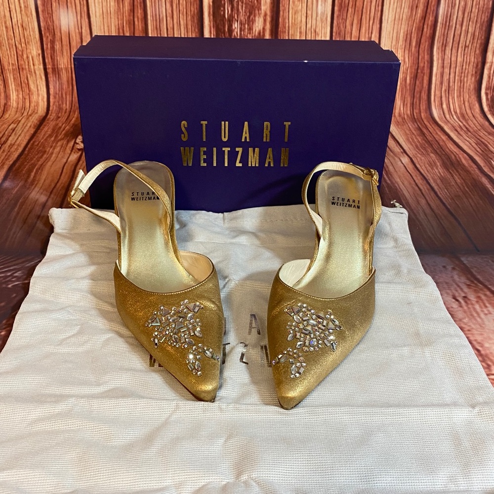 Stuart Weitzman size 7.5 Gold sling back heel